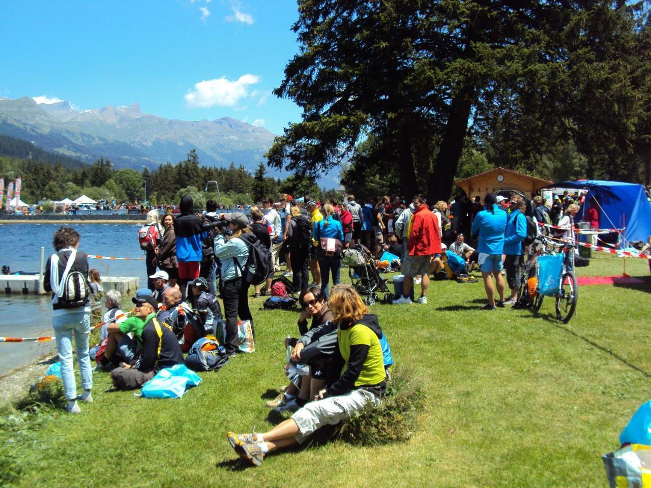 Dortoir Moubra Hostel Crans-Montana Kültér fotó